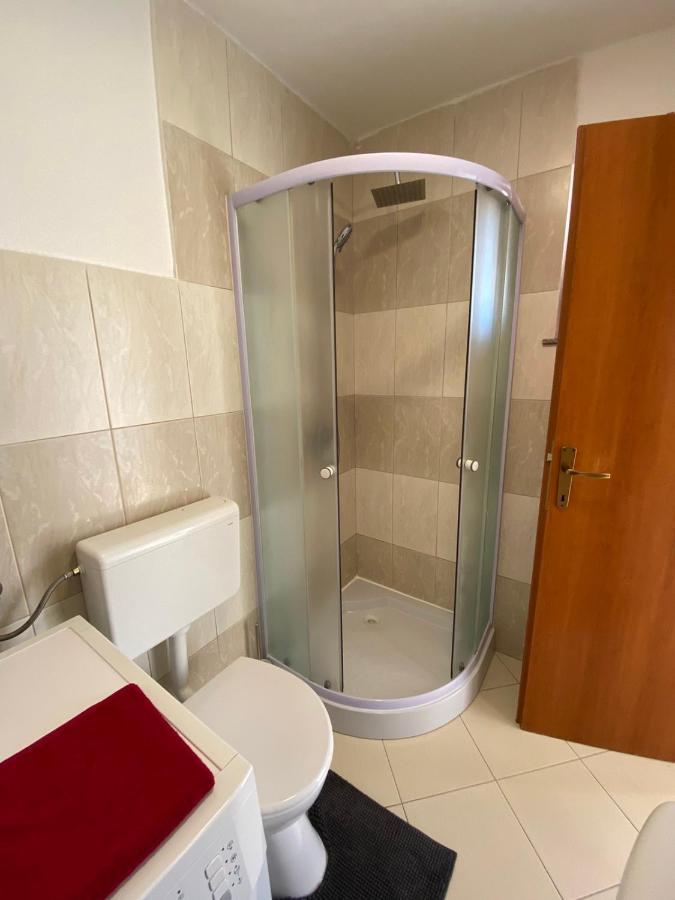 Apartman Hana U Blizini Automotodroma Grobnik I Kostrenski Plaza Kostrena Luaran gambar